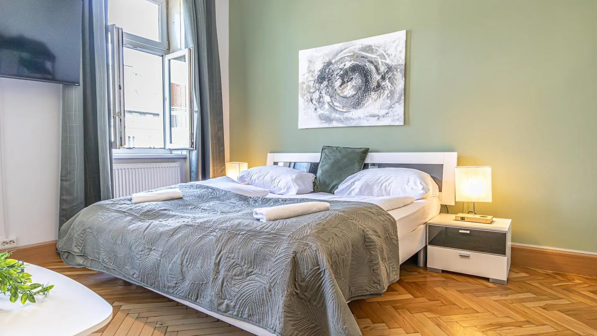 Apartment Cozy 2Br Apt Prime Vienna Location For Longstays
