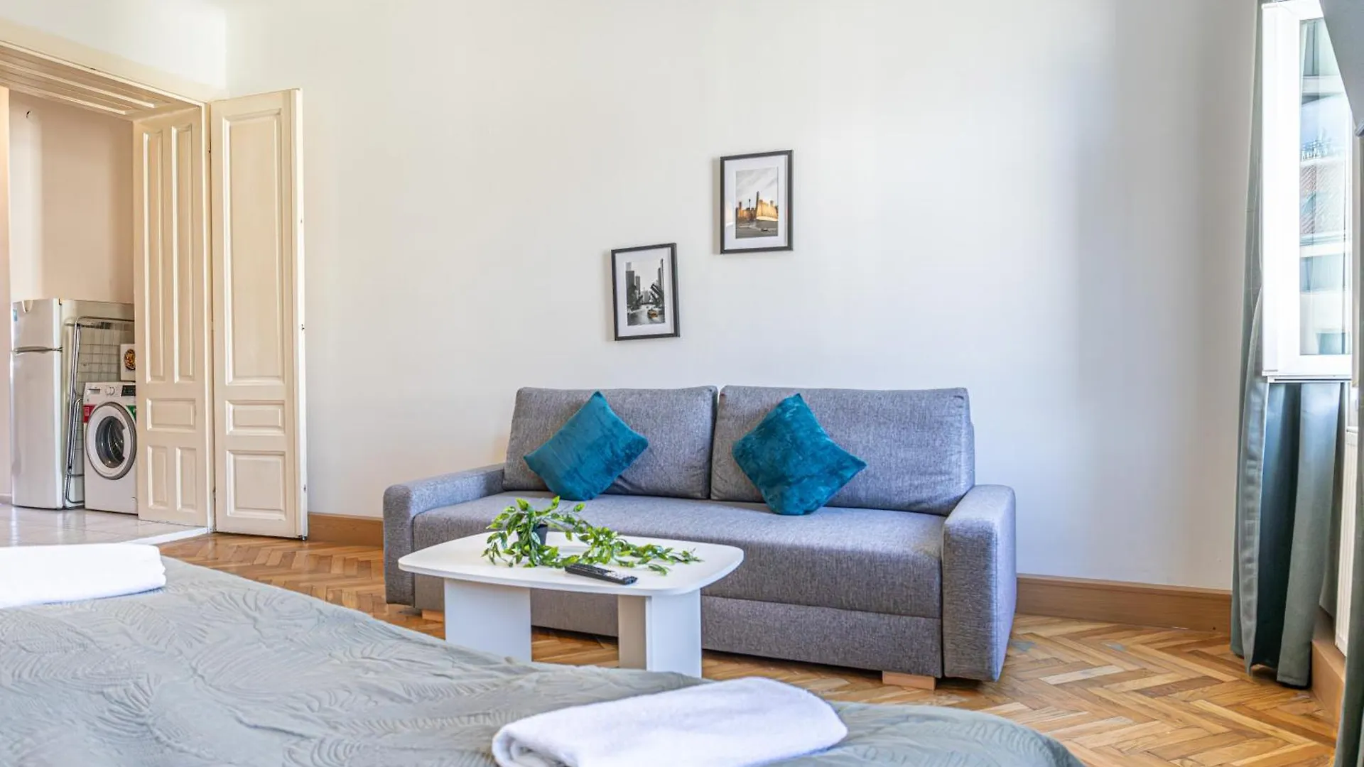 Cozy 2Br Apt Prime Vienna Location For Longstays 아파트