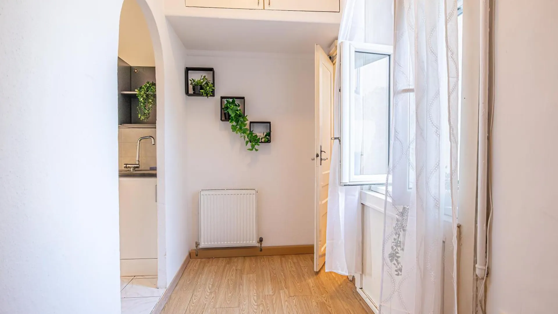 Cozy 2Br Apt Prime Vienna Location For Longstays 아파트