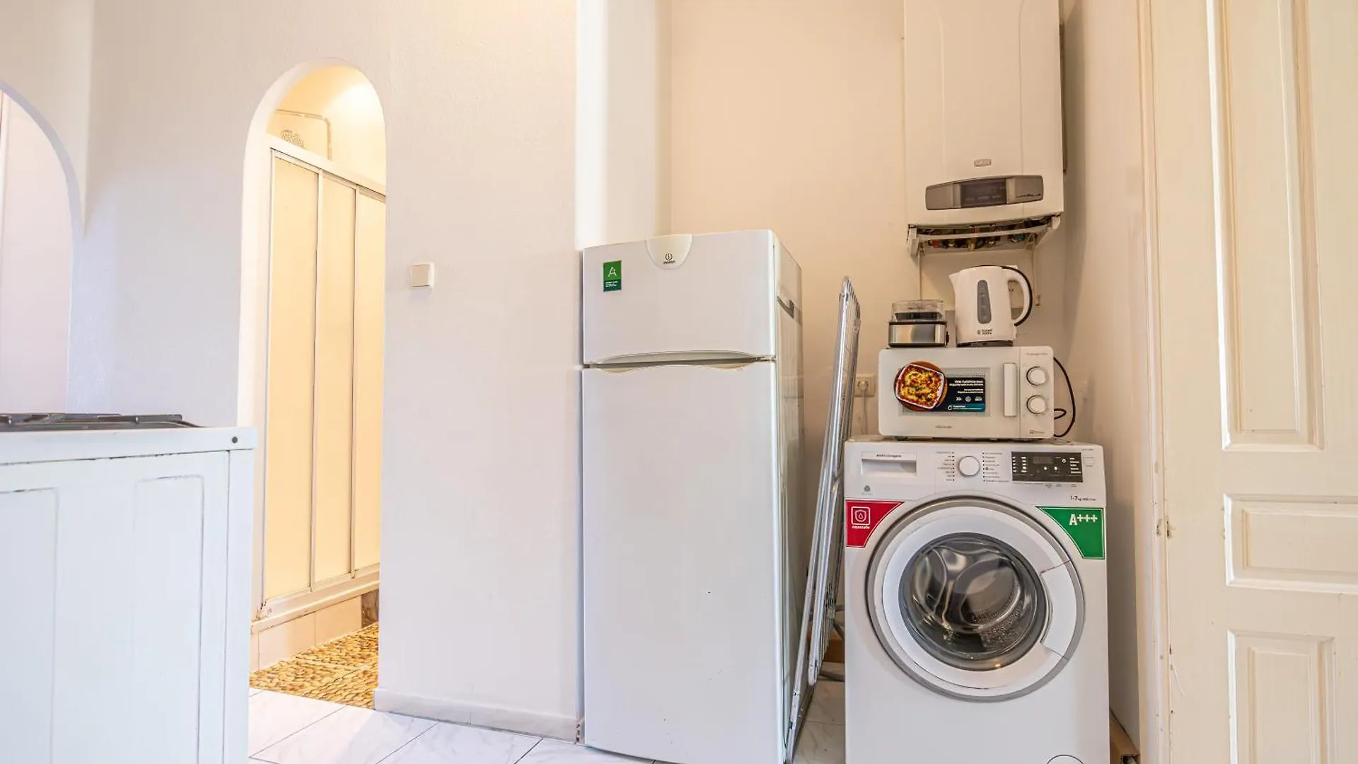 Cozy 2Br Apt Prime Vienna Location For Longstays 오스트리아